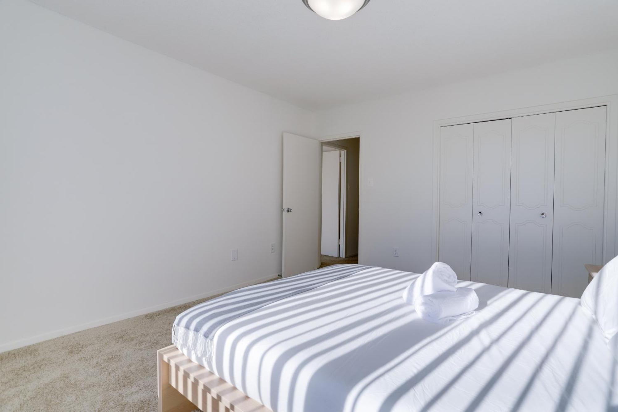 Spacious 2 Bedrooms Apt @Crystal City With Gym Arlington Extérieur photo