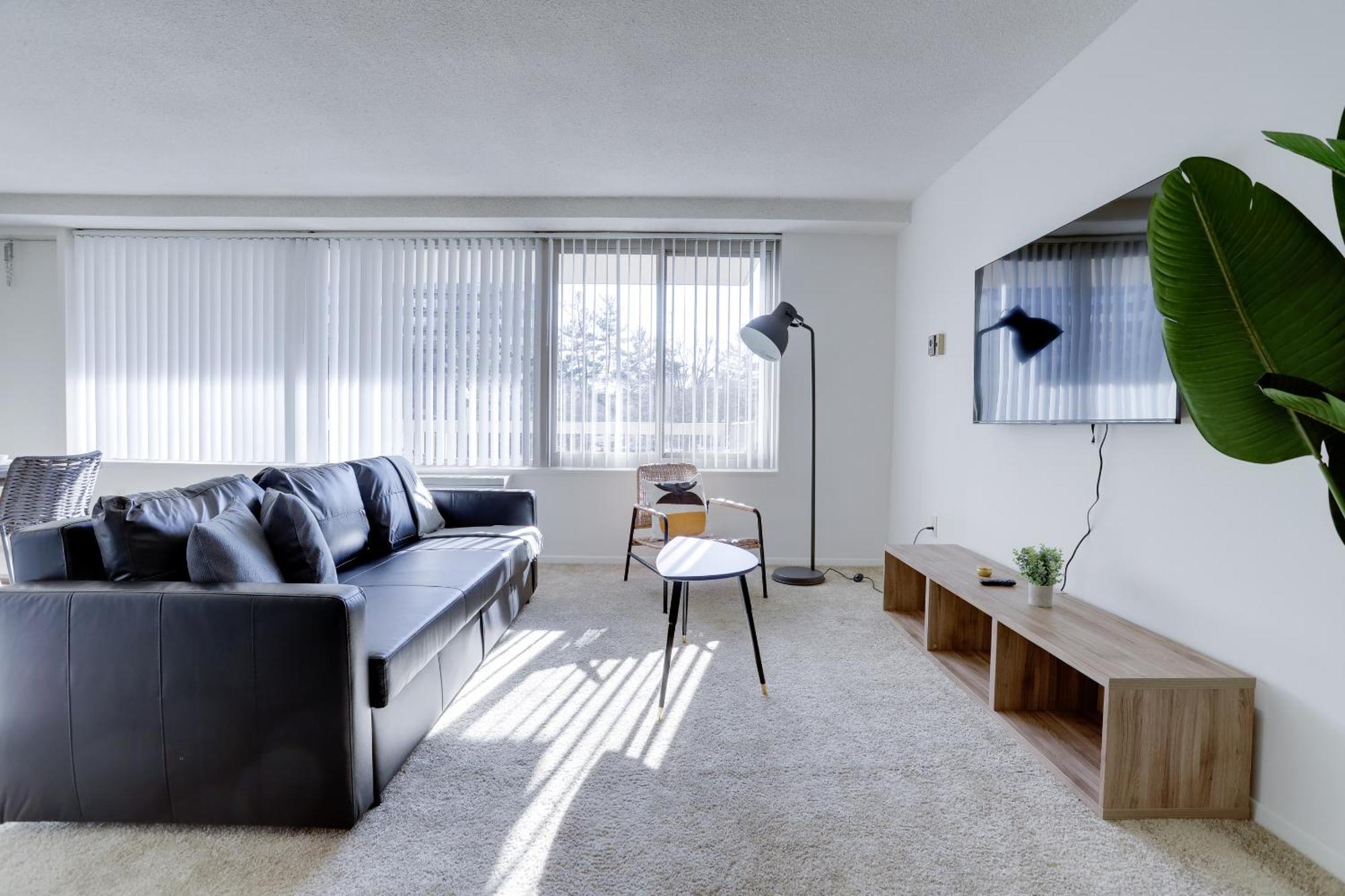 Spacious 2 Bedrooms Apt @Crystal City With Gym Arlington Extérieur photo
