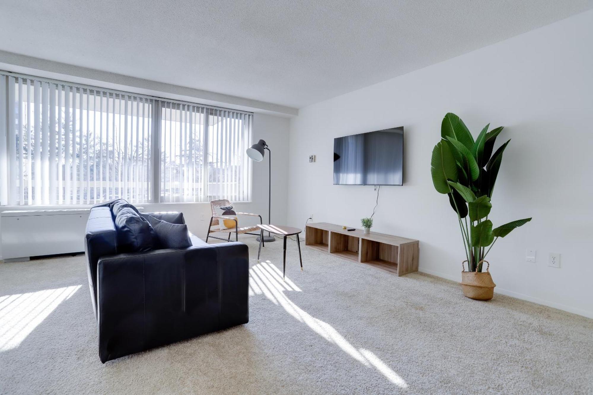 Spacious 2 Bedrooms Apt @Crystal City With Gym Arlington Extérieur photo